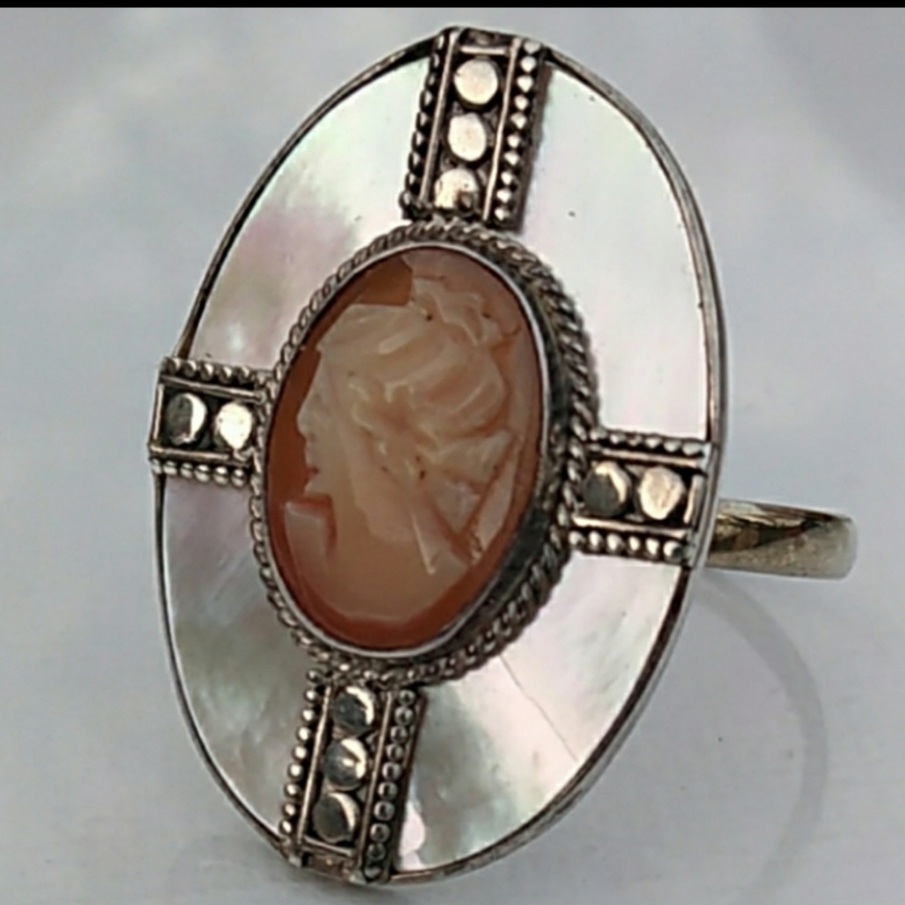 Sterl.Silver HandCarved Shell Cameo MOP Ring VTG - Picture 7 of 8